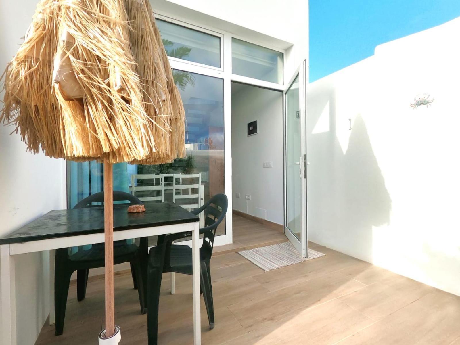 Jardin Del Mar Apartment Тинахо Екстериор снимка